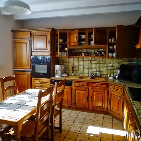 Сasa de vacaciones Nina *