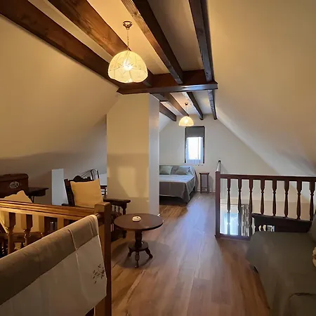 Сasa de vacaciones Nina *